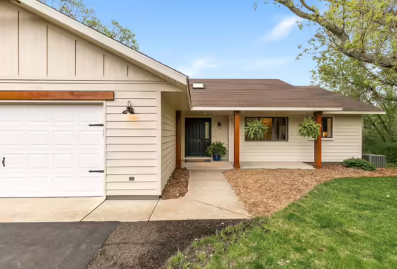 6558042 21846 Flagstone Court