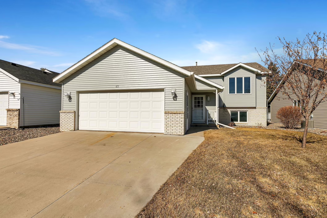 6478317 13 Pine Tree Court