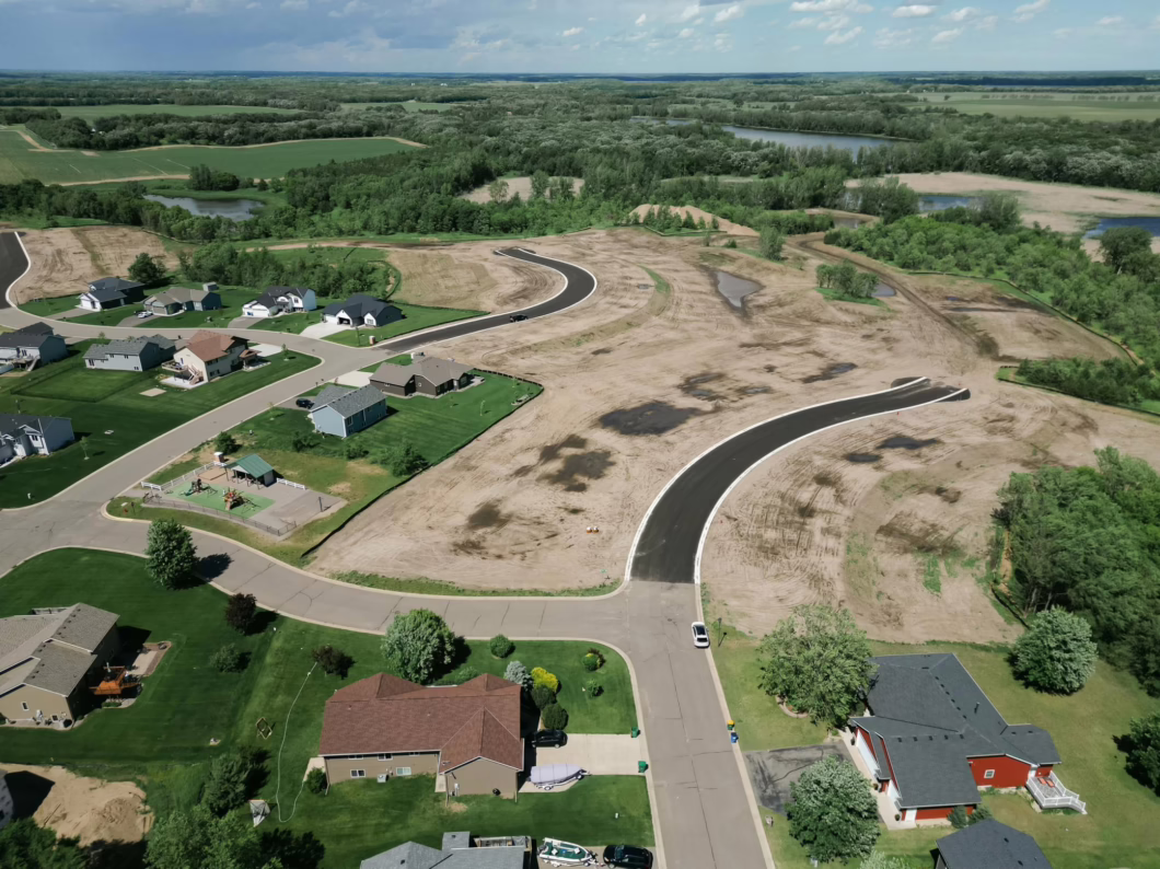 6627909 8002 Hunter Lake Drive
