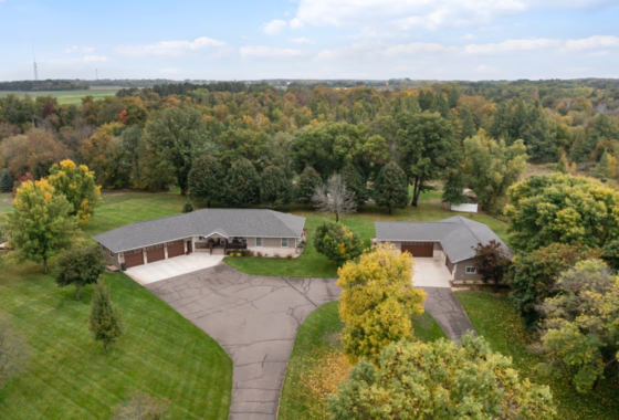 6494434 12025 3rd Street Se