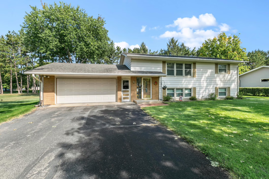 6586973 4219 Thru Street