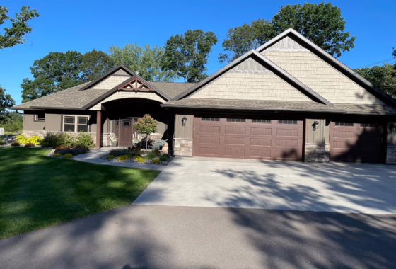 6690796 7977 Ne River Road