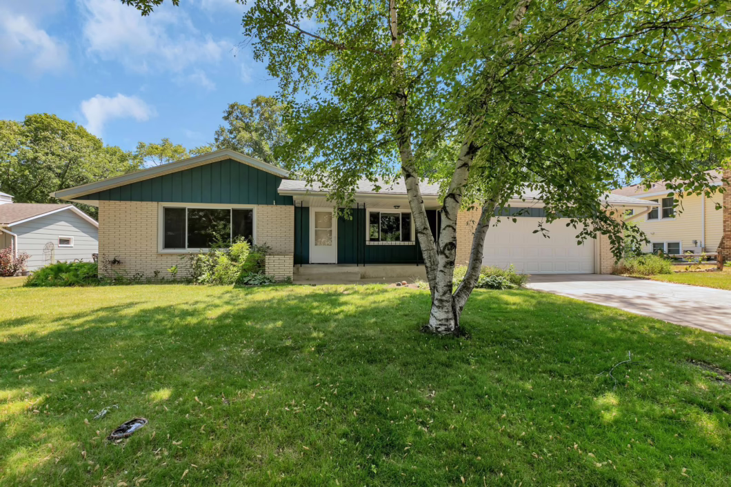 6389334 1718 12th Avenue Se