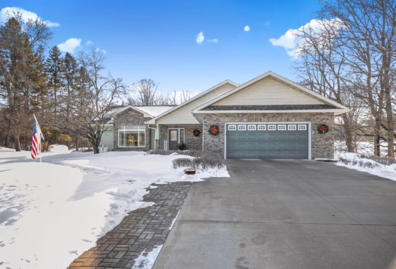 7005411 16173 County Road 51