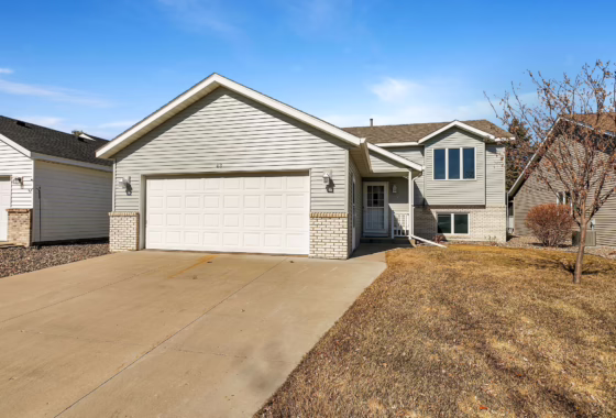 6478317 13 Pine Tree Court