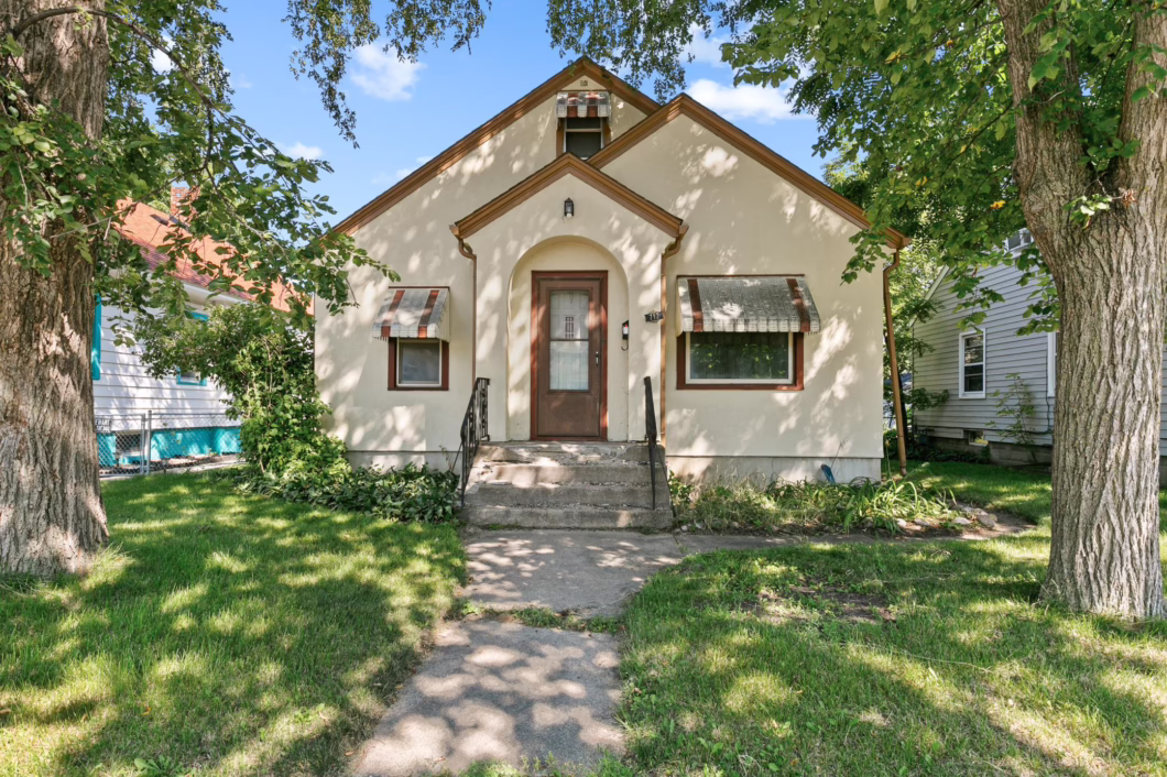 6586290 712 Washington Memorial Drive