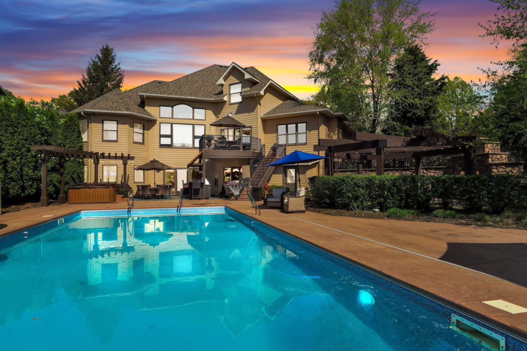 6717518 2255 Chelmsford Lane