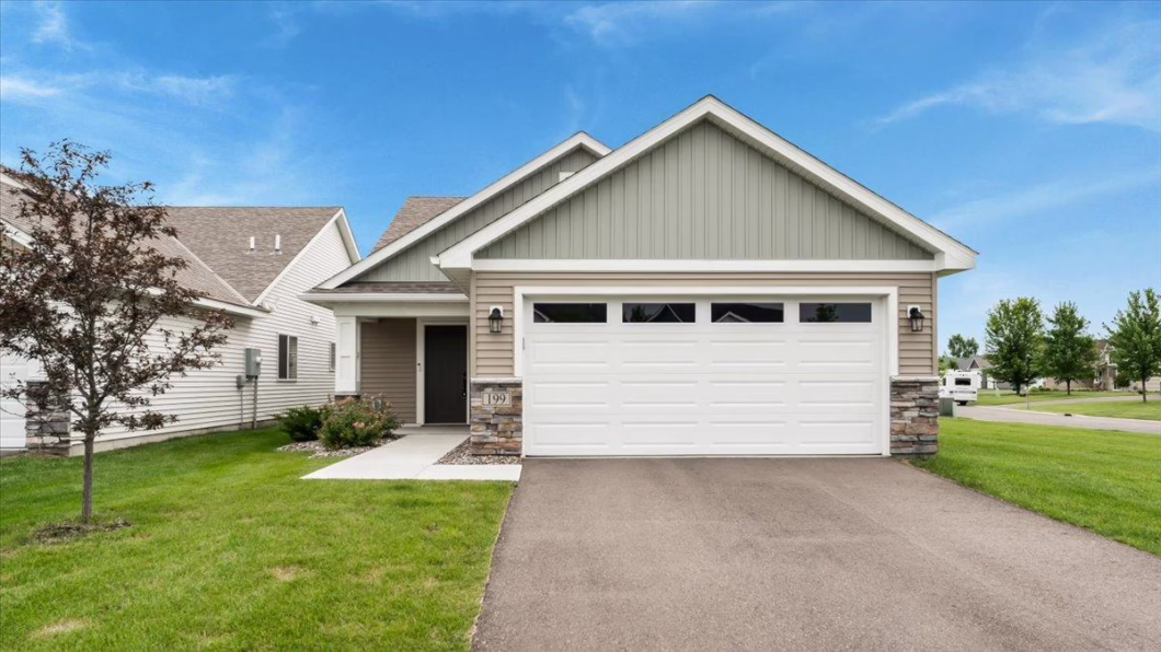 6752842 199 Henry Road