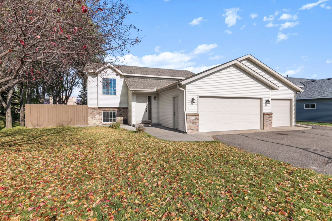 6454396 239 Sundance Road