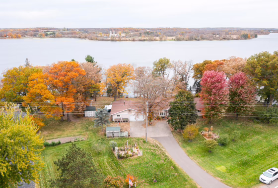 6806977 7401 Hillton Road