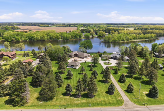 7075186 40668 County Road 1