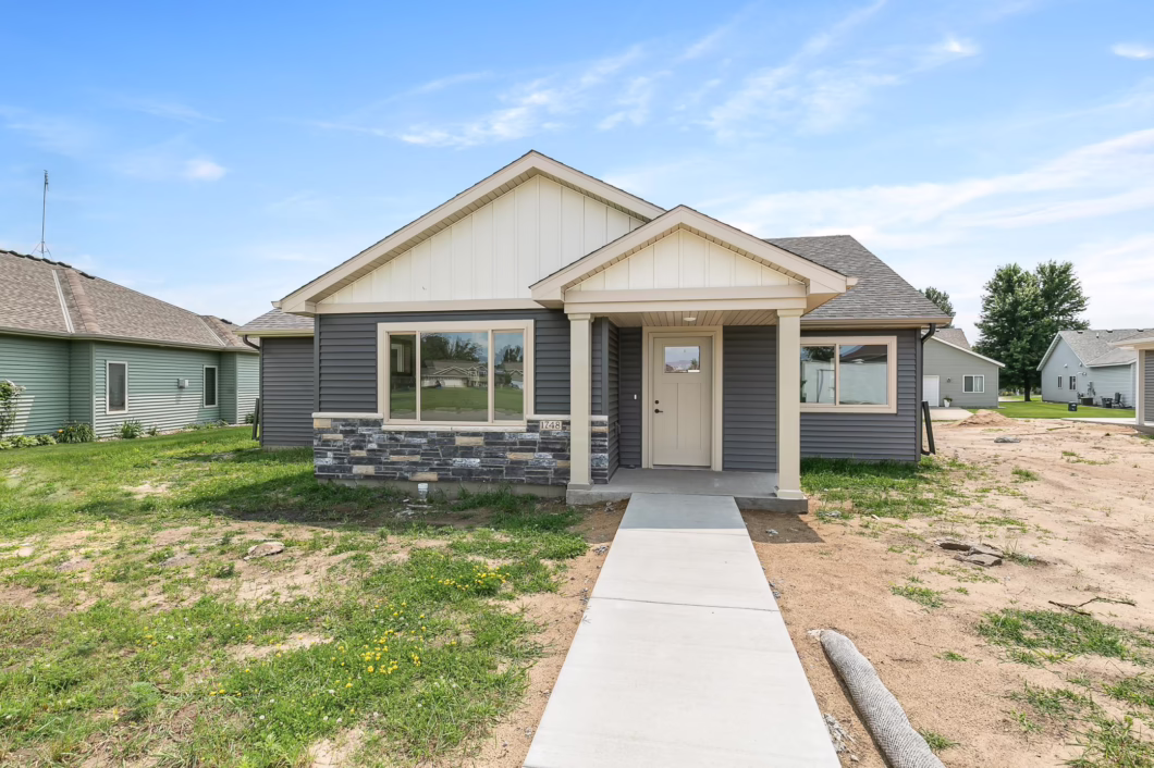 6494298 1748 Trentwood Drive