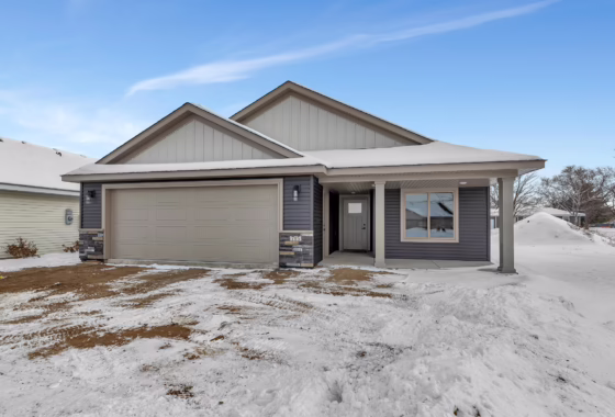 6659474 715 Graceview Drive