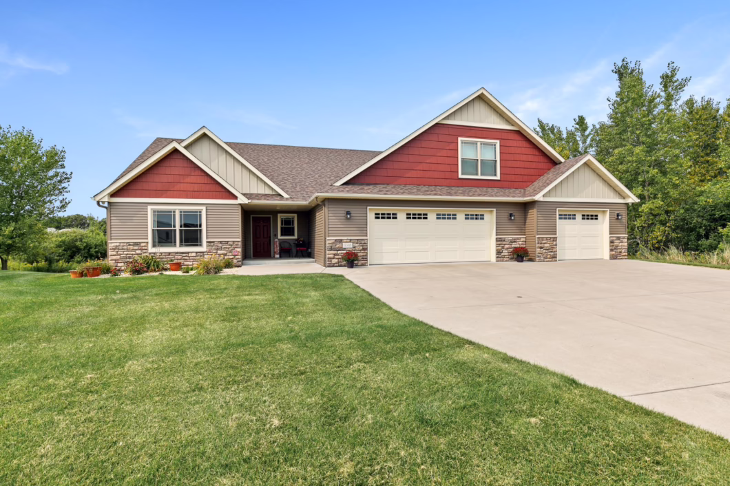 6697100 1248 Osauka Road Ne
