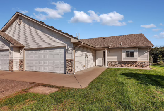 6826197 203 Appaloosa Court