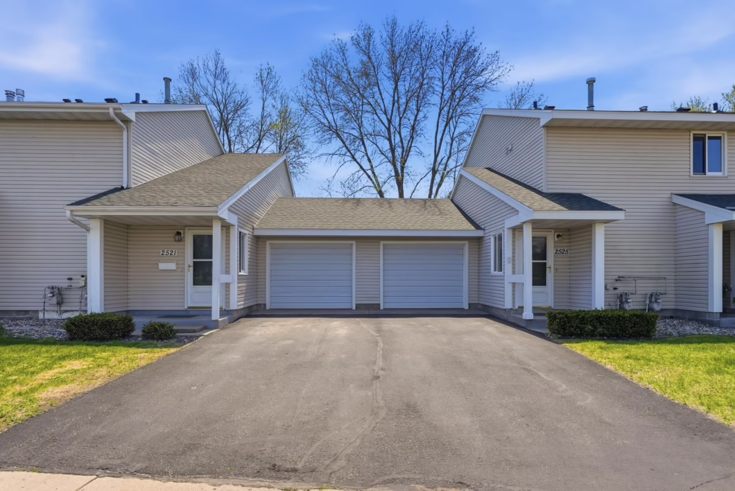 7072629 2521 Stockinger Drive