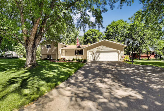 7109128 6209 Laurel Road