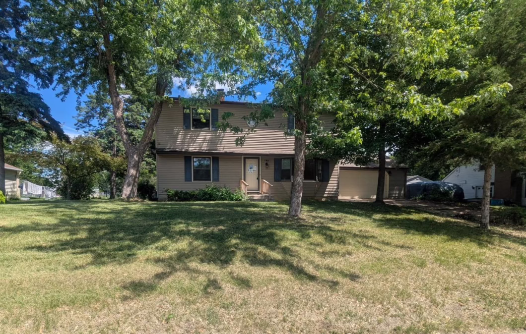 7113801 128 Knut Street