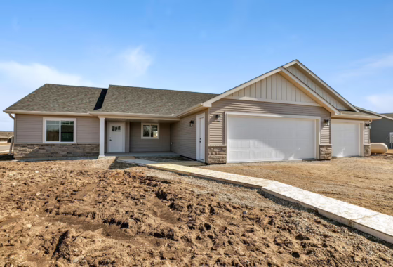 6498138 216 Woolgrass Way