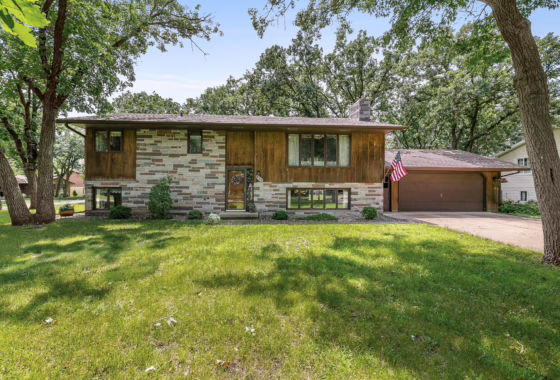 6569949 822 Golf View Lane