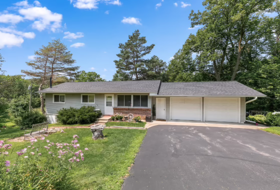 6584246 32659 County Road 50