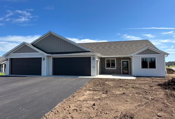 6585169 222 Woolgrass Way