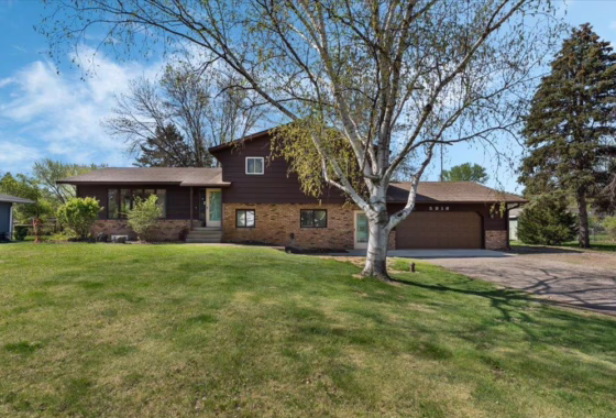6714135 5916 18th Street N