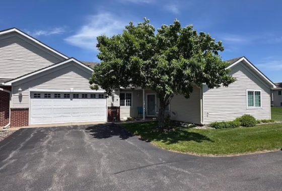 7090800 1310 Heritage Lane