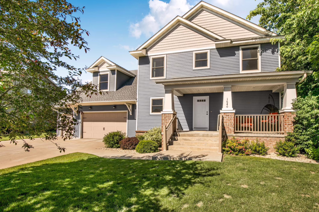 7097616 1640 Pebble Creek Drive