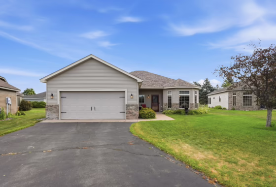 7110907 1206 Willow Pond Drive