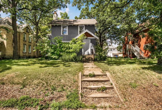7134385 511 6th Avenue S
