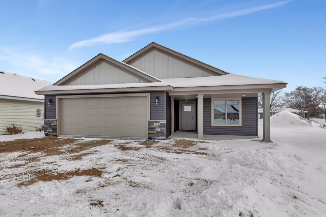 6659474 715 Graceview Drive